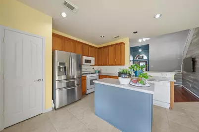 110 Harbour Town Drive, Montgomery, TX 77356 - Photo 8