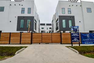 5615 Val Verde St C, Houston, TX 77057 - Photo 2