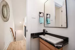 5615 Val Verde St C, Houston, TX 77057 - Photo 12