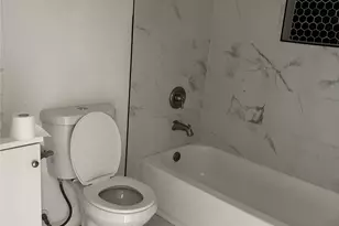 4702 Majestic St, Houston, TX 77026 - Photo 6