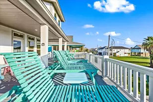 966 Pelican Ln, Port Bolivar, TX 77650 - Photo 22