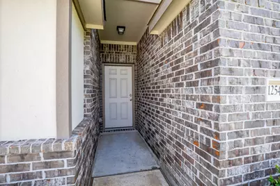 12542 Sabine Point Drive, Humble, TX 77346 - Photo 2