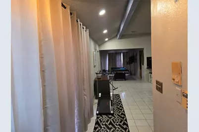 4111 Knoll Glen Drive, Houston, TX 77082 - Photo 6