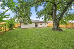 1234 W Donovan St, Houston, TX 77091 - Photo 20
