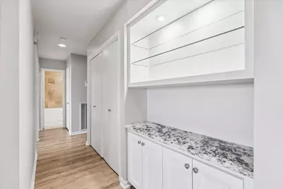 10139 E Kemp Forest Drive, Houston, TX 77080 - Photo 10