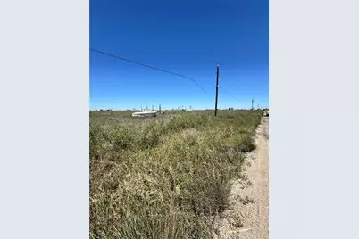 284 Nautilus, Sargent, TX 77414 - Photo 2