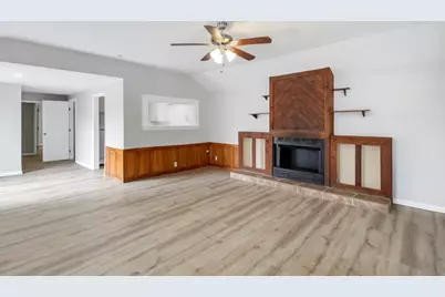 4718 Palmetto Street, Bacliff, TX 77518 - Photo 2