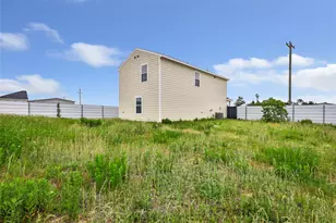 1561 Rd 5708, Cleveland, TX 77327 - Photo 4