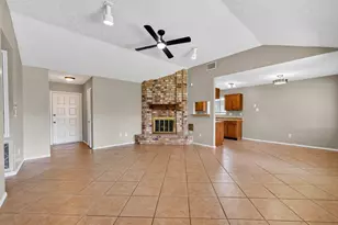 14002 Kathi Lynn Ln, Sugar Land, TX 77498 - Photo 6