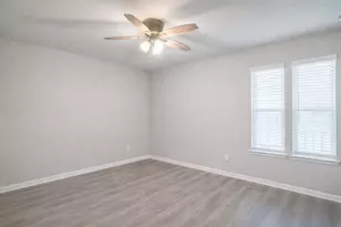 5296 Latigo Ct, Alvin, TX 77511 - Photo 16
