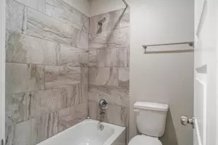 5296 Latigo Ct, Alvin, TX 77511 - Photo 24