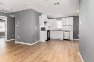 723 Doverside St St, Houston, TX 77022 - Photo 14