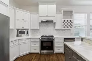 1919 Colquitt St, Houston, TX 77098 - Photo 14