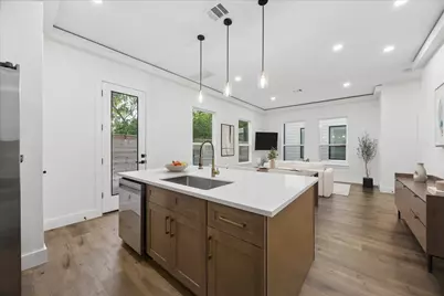 5815 Outer Banks Street, Houston, TX 77091 - Photo 8