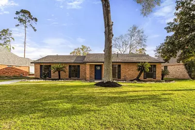 8014 17th Green Drive, Humble, TX 77346 - Photo 1