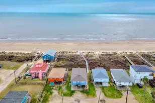 1034 Bluewater Hwy, Freeport, TX 77541 - Photo 36