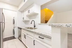 14600 Fonmeadow Dr, Houston, TX 77035 - Photo 20