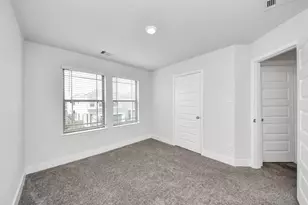 4423 Santorini Ln, Houston, TX 77045 - Photo 30