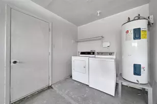 1712 Lindy Ln, Conroe, TX 77301 - Photo 18