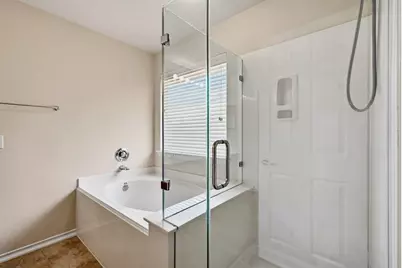 267 Bloomhill Place, The Woodlands, TX 77354 - Photo 12
