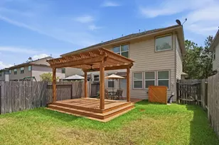 267 Bloomhill Pl, The Woodlands, TX 77354 - Photo 18