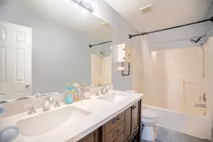 2322 Hadden Hollow Dr, Houston, TX 77067 - Photo 24