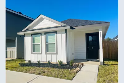 16811 N Marie Village Drive, Conroe, TX 77306 - Photo 2