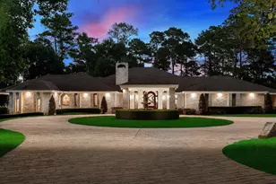 13882 Longwood Dr, Willis, TX 77318 - Photo 2
