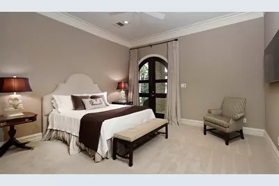 13882 Longwood Drive, Willis, TX 77318 - Photo 10