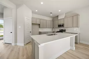 13219 Retiro Dr, Houston, TX 77047 - Photo 4