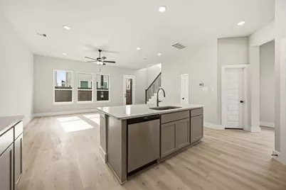 13219 Retiro Drive, Houston, TX 77047 - Photo 6
