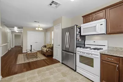 1618 Bayou Shore Drive, Galveston, TX 77551 - Photo 16