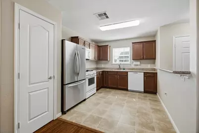 1618 Bayou Shore Drive, Galveston, TX 77551 - Photo 14