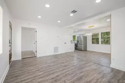 2922 Knotty Oaks Trail, Houston, TX 77045 - Photo 6