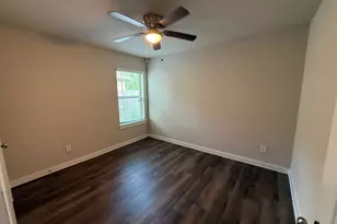 1174 Filly Crk Dr, Alvin, TX 77511 - Photo 8