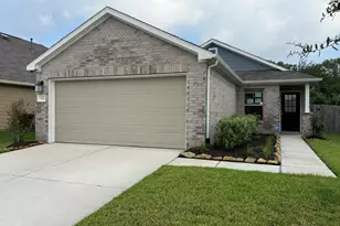 1174 Filly Crk Dr, Alvin, TX 77511 - Photo 2