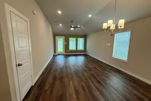 1174 Filly Crk Dr, Alvin, TX 77511 - Photo 6