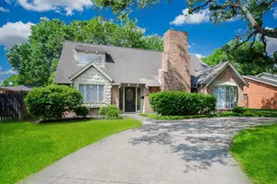 5843 S Braeswood Blvd, Houston, TX 77096 - Photo 2