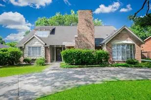 5843 S Braeswood Blvd, Houston, TX 77096 - Photo 4