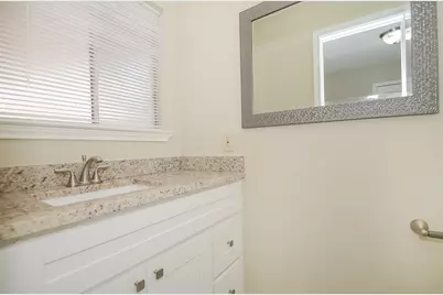 5843 S Braeswood Boulevard, Houston, TX 77096 - Photo 22