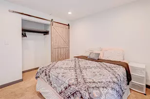 5863 Inwood Dr, Houston, TX 77057 - Photo 26