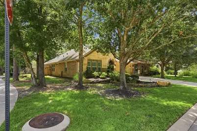 103 Forest Heights Way, Montgomery, TX 77316 - Photo 2