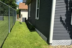 4802 Siegel St, Houston, TX 77009 - Photo 4