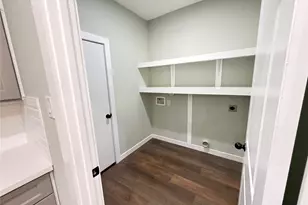 387 Autumn Ln, Livingston, TX 77351 - Photo 14