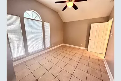 16902 Sandy Reef Court, Friendswood, TX 77546 - Photo 28