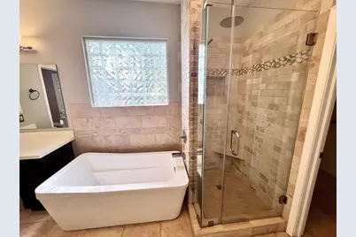 16902 Sandy Reef Court, Friendswood, TX 77546 - Photo 16