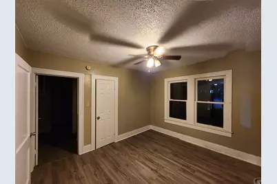 300 W James Street, Baytown, TX 77520 - Photo 6