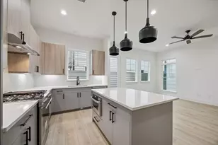 740 Curtin St, Houston, TX 77018 - Photo 12