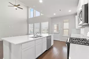 29650 Kynndal Shore Dr, Spring, TX 77386 - Photo 10