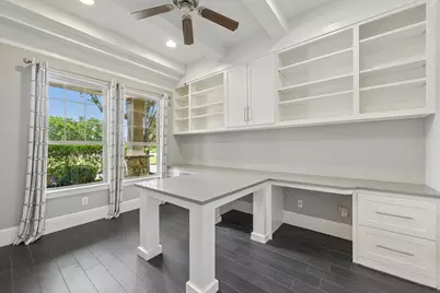 510 Floriencia Street, Sugar Land, TX 77479 - Photo 4
